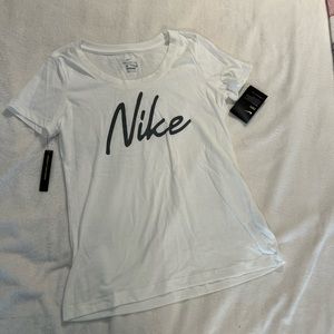 Nike Air Dry Standard Fit White Tee
